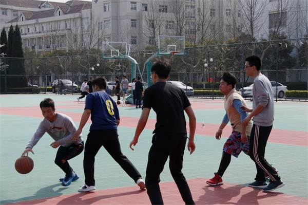 3.25 ky开云网页版app篮球比赛 秦润东 5.jpg 3.25 ky开云网页版app篮球比赛 秦润东 5.jpg